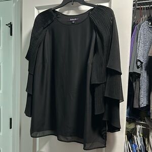 Black Roamans blouse with fancy sleeves
